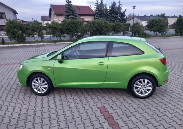 Seat Ibiza cena 20599 przebieg: 92000, rok produkcji 2013 z Jarocin małe 232